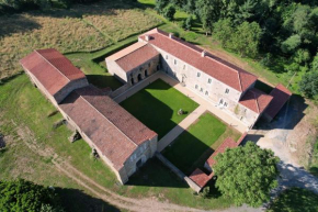 Gîtes à L'ABBAYE